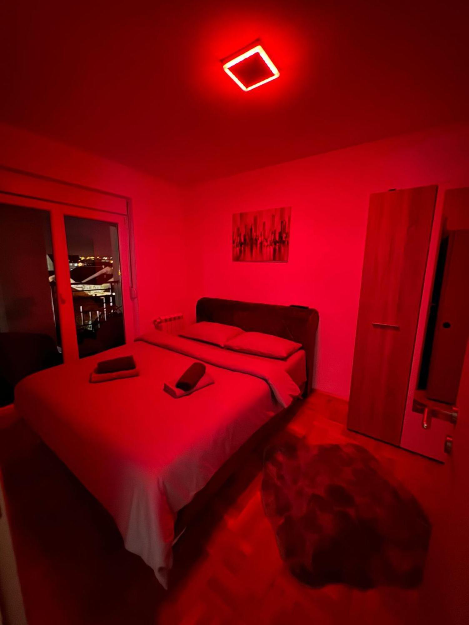 Stan Na Dan Aurora Apartment Pozarevac Luaran gambar
