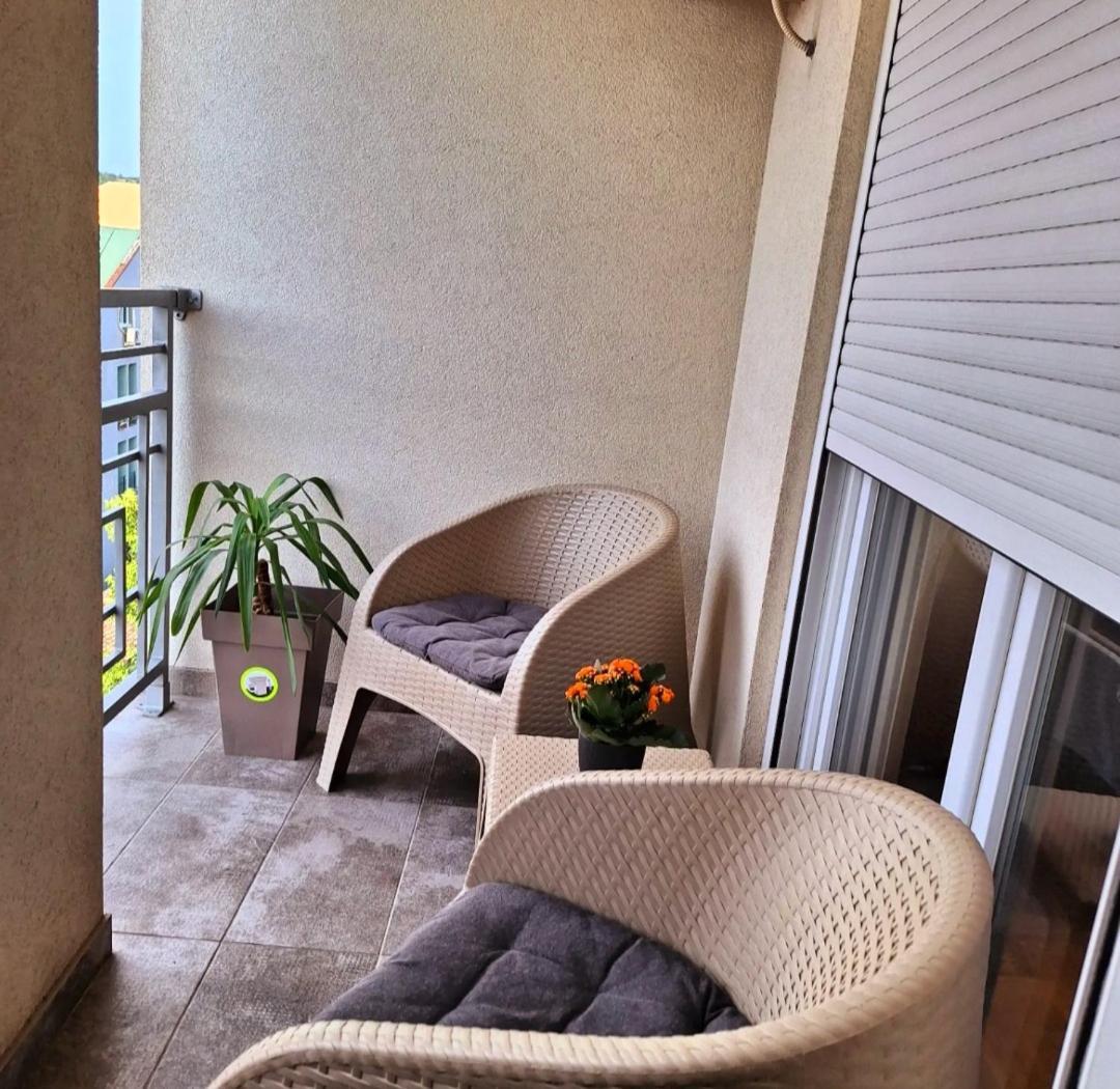 Stan Na Dan Aurora Apartment Pozarevac Luaran gambar