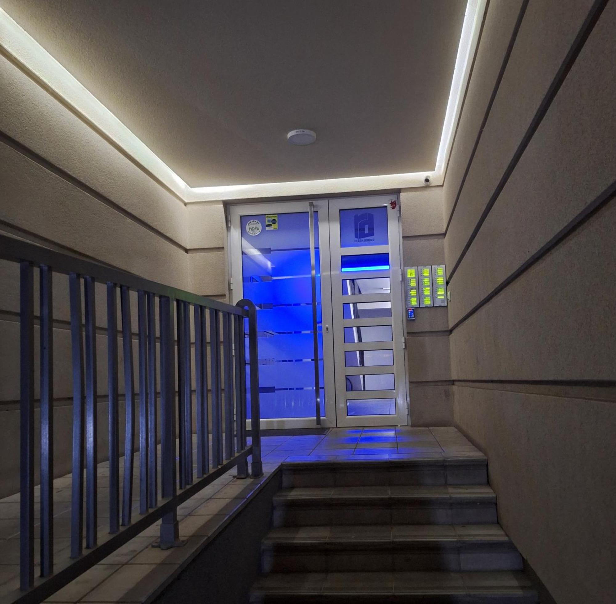 Stan Na Dan Aurora Apartment Pozarevac Luaran gambar